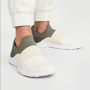 APL techloom bliss sneakers